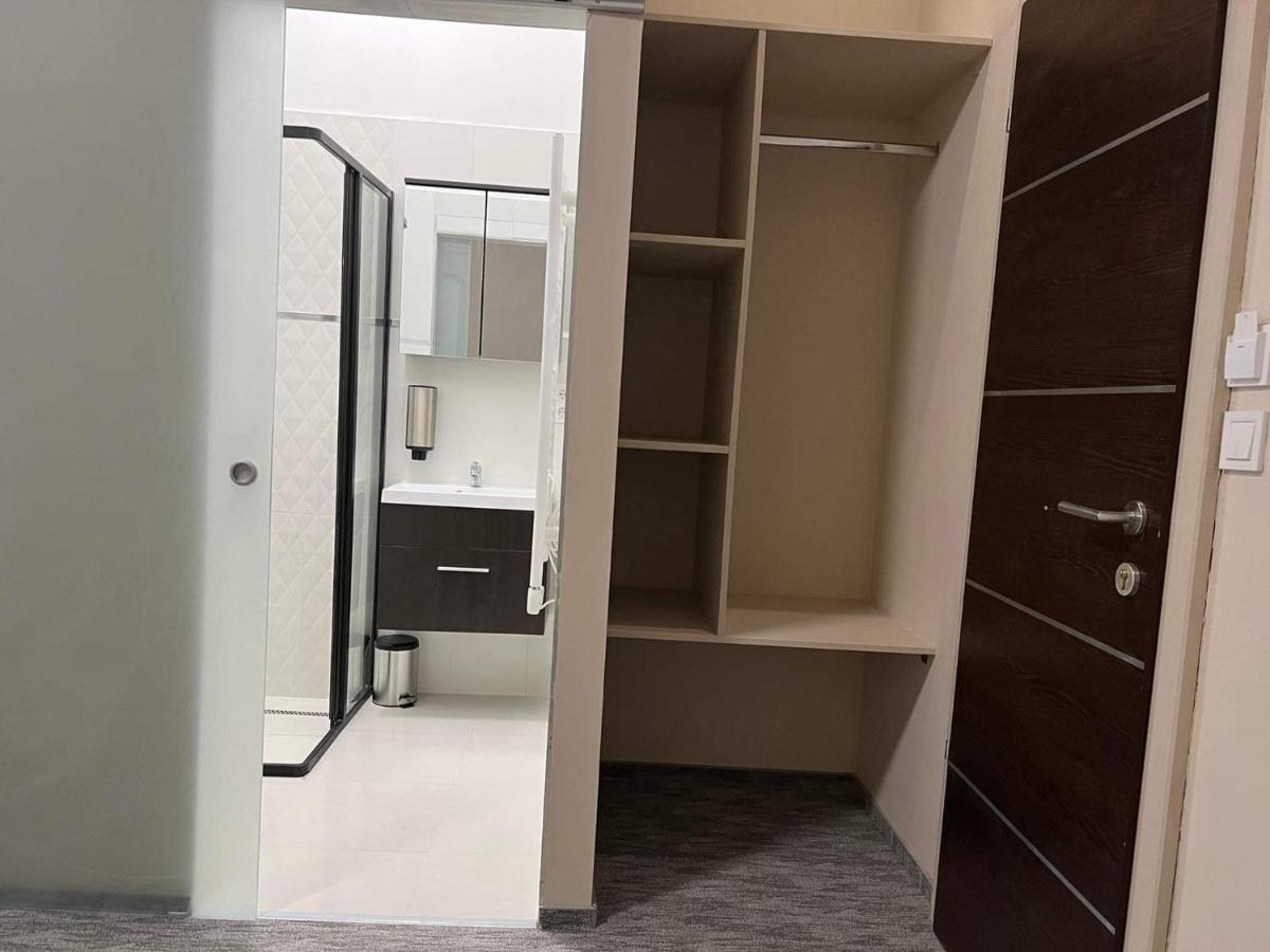 Kinizsi Udvar Apartmanhaz Balatonboglár Εξωτερικό φωτογραφία