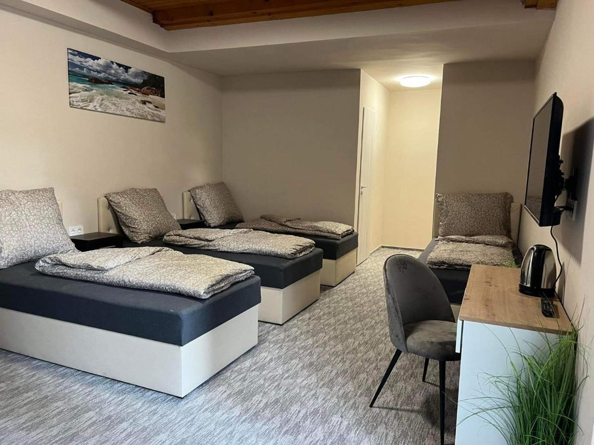 Kinizsi Udvar Apartmanhaz Balatonboglár Εξωτερικό φωτογραφία