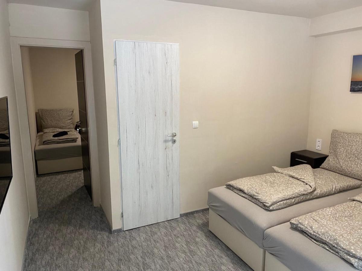 Kinizsi Udvar Apartmanhaz Balatonboglár Εξωτερικό φωτογραφία