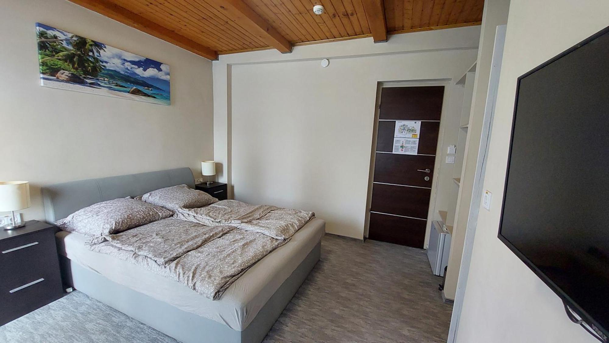 Kinizsi Udvar Apartmanhaz Balatonboglár Εξωτερικό φωτογραφία